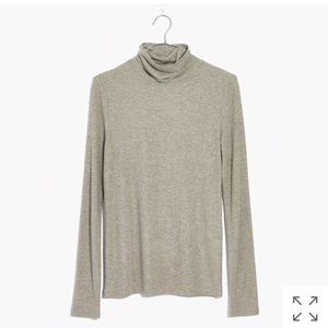 Gray Sparkle Turtleneck